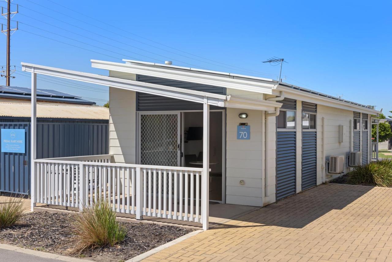 Discovery Parks - Adelaide Beachfront Extérieur photo